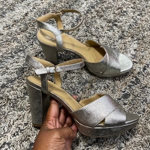 NWOT Naturalizer EMMY2 block heel slingback size 7.5 M textured leather